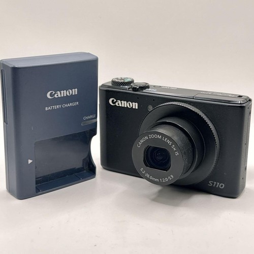 Fotocamera digitale compatta