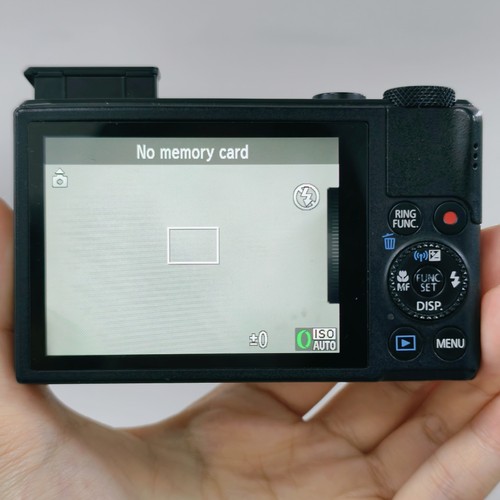 Fotocamera digitale compatta